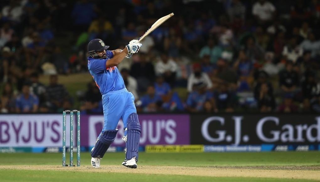 rohit sharma equals ms dhonis record for most sixes by an indian Rohit Sharma equals MS Dhoni's record for most sixes by an Indian