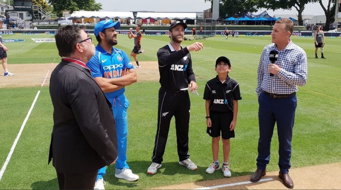 new zealand make four changes and opt to bowl shuban gill debuts ms dhoni still unfit New Zealand make four changes and opt to bowl; Shubman Gill debuts, MS Dhoni still unfit