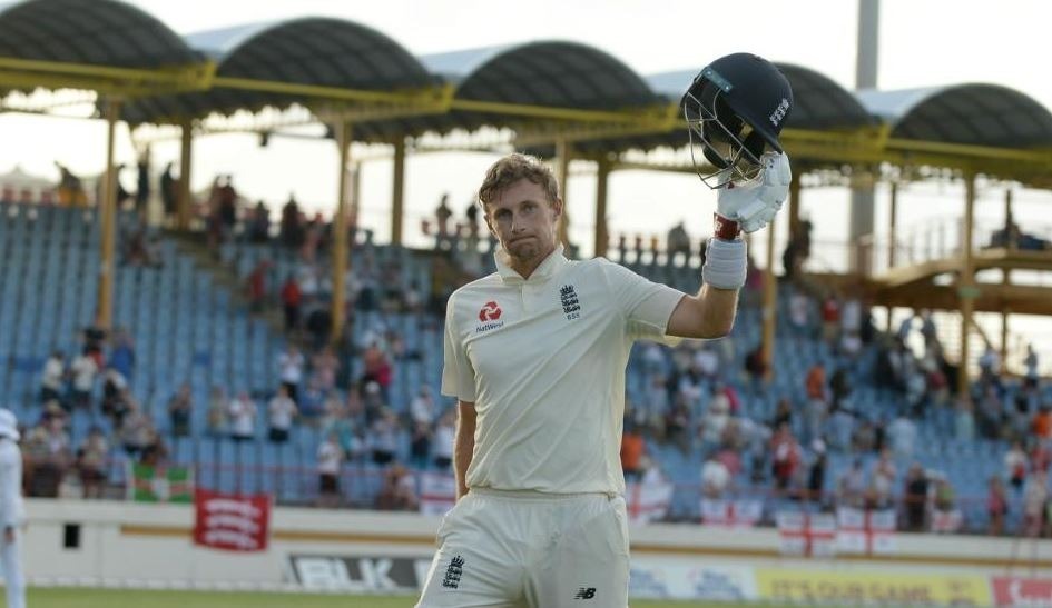 Joe Root returns to form with sparkling ton, England tighten grip in third Test