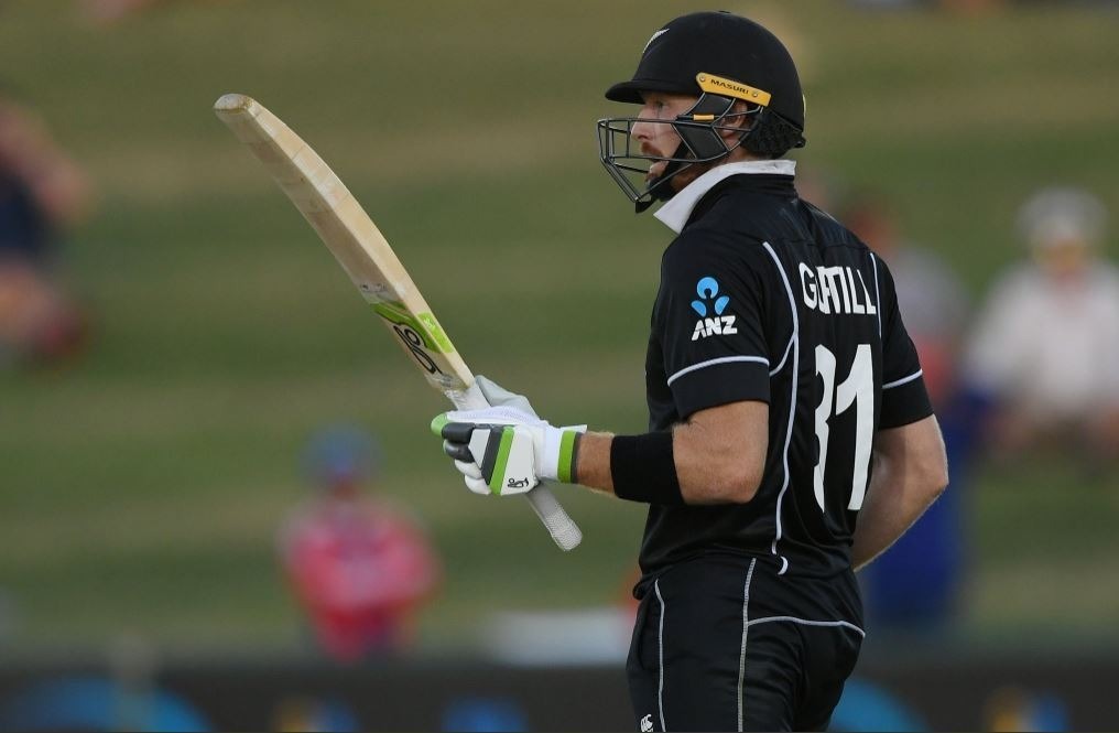 Guptill's century powers New Zealand to 8-wicket win over Bangladesh