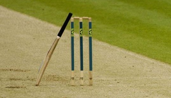 Former cricket coach Rajabhau Oak dead