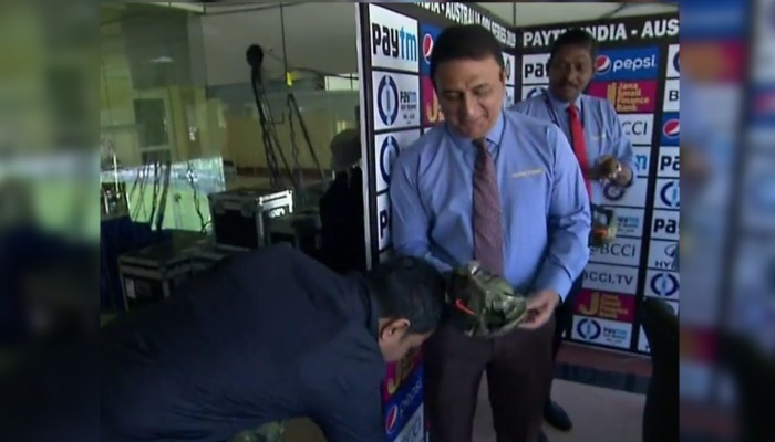 WATCH: Manjrekar touches Gavaskar's feet after getting camouflage Team India cap