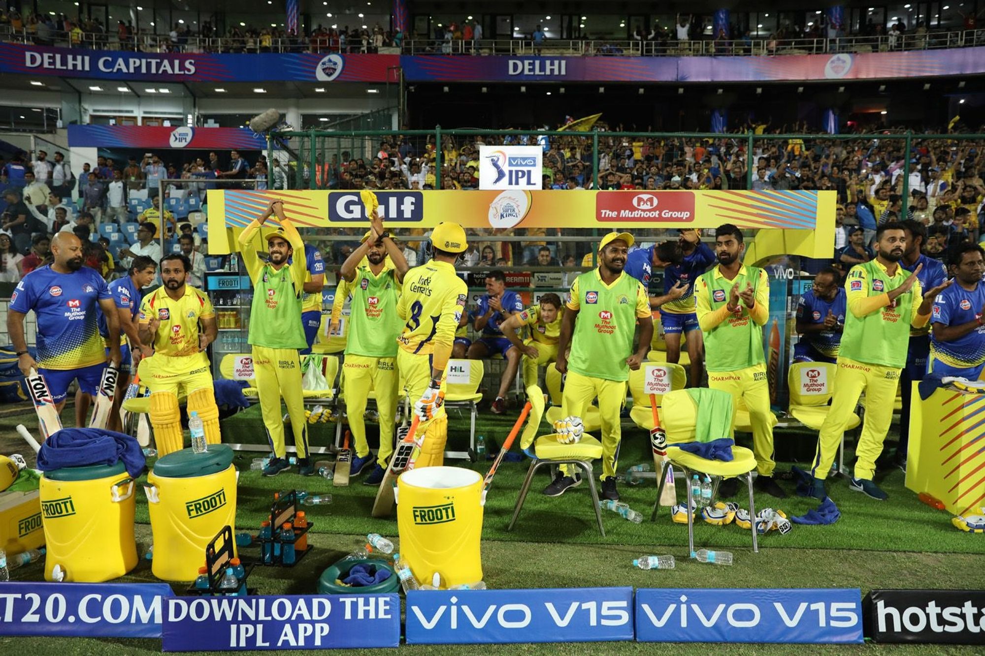 IPL 2019: Fan at Kotla breaches security to touch MS Dhoni’s feet