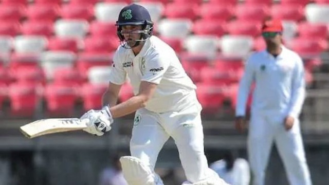 Ireland's Tim Murtagh becomes first number 11 to score 25-plus runs in each innings of a Test