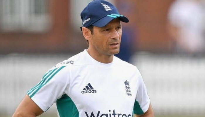 Mark Ramprakash axed as England batting coach