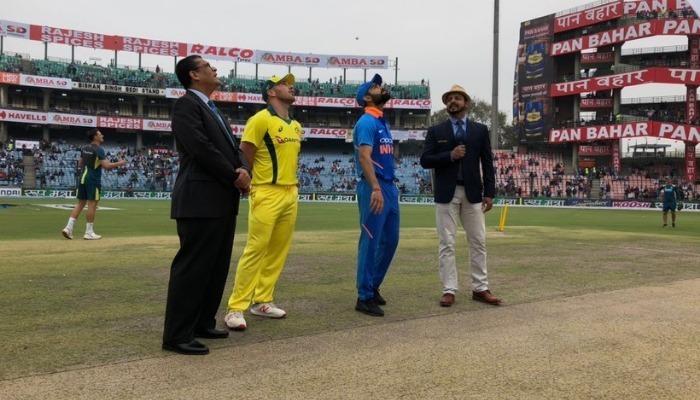 ind vs aus 5th odi toss australia make 2 changes and opt to bat rahul chahal out for india Australia make 2 changes and opt to bat; Rahul, Chahal out for India