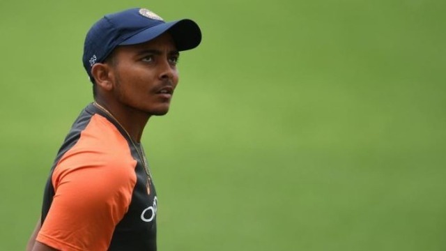 Kohli says there're no juniors-seniors in team: Shaw