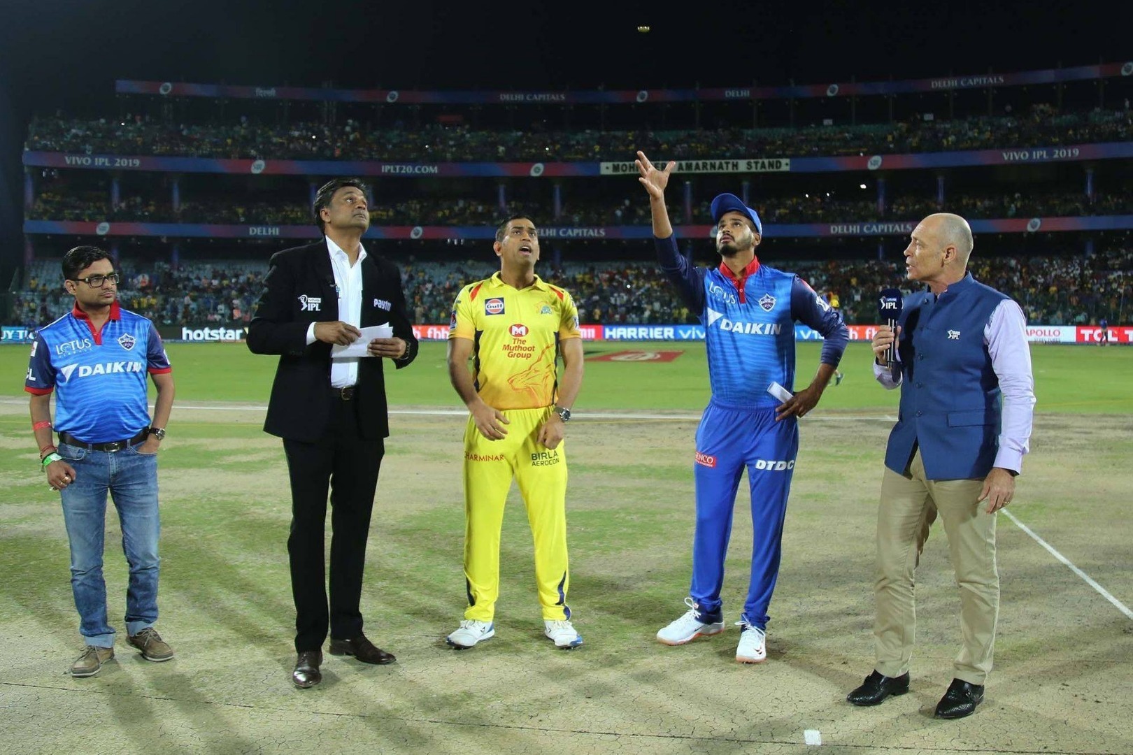 ipl 2019 delhi capitals opt to bat against chennai super kings both teams field only three foreigners IPL 2019: Delhi Capitals opt to bat against Chennai Super Kings, both teams field only three foreigners