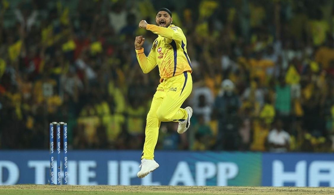 harbhajan defends chepauk track says no one complains when so many runs are scored Harbhajan defends Chepauk track, says 