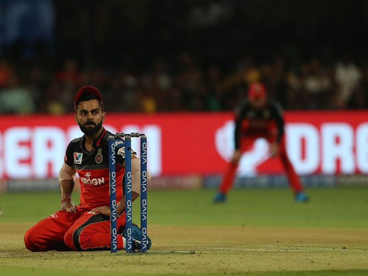 IPL 2019: Kohli reveals how MS Dhoni scared RCB in death overs