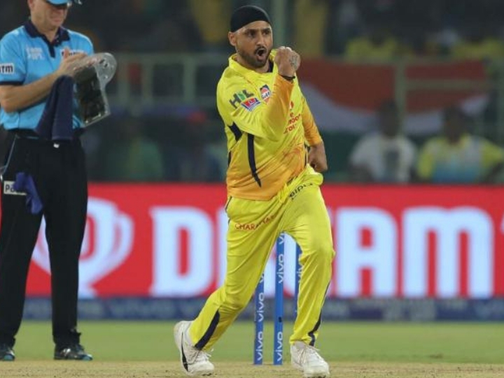 IPL 2019: Harbhajan Singh becomes 3rd Indian to scalp 150 wickets