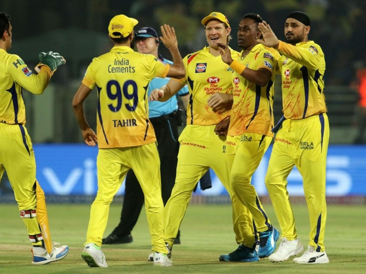 IPL 2019: Dhoni applauds CSK bowlers after entering final for the 8th time