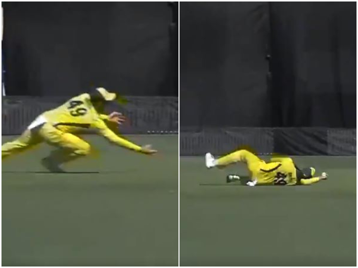 WATCH: Smith takes a stunning one-handed catch to dismiss Tom Latham