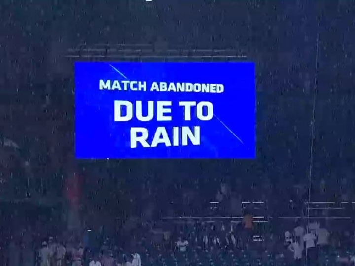 ipl 2019 rcb vs rr match 49 gopal takes dream hat trick in rain hit tie as rcb knocked out IPL 2019, RCB vs RR, Match 49: Gopal takes 'dream' hat-trick in rain-hit tie as RCB knocked out