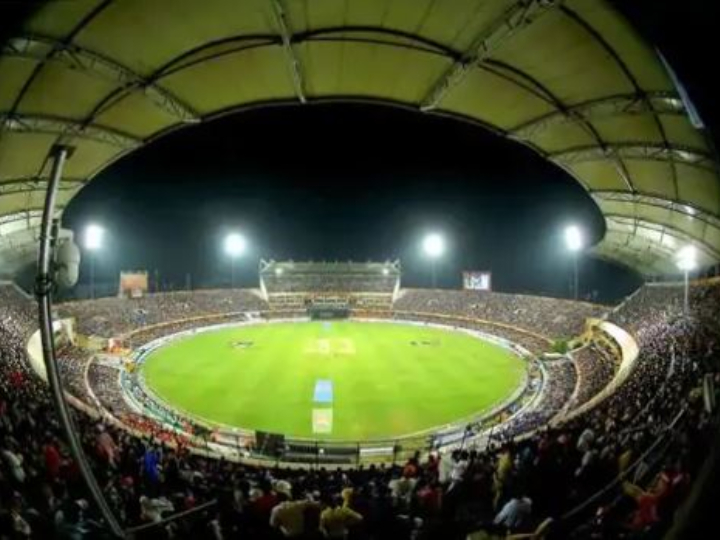 ipl 2019 ipl fans to spread awareness on reducing use of plastics in stadiums Fans to converge in Hyderabad to spread awareness on reducing use of plastics in stadiums