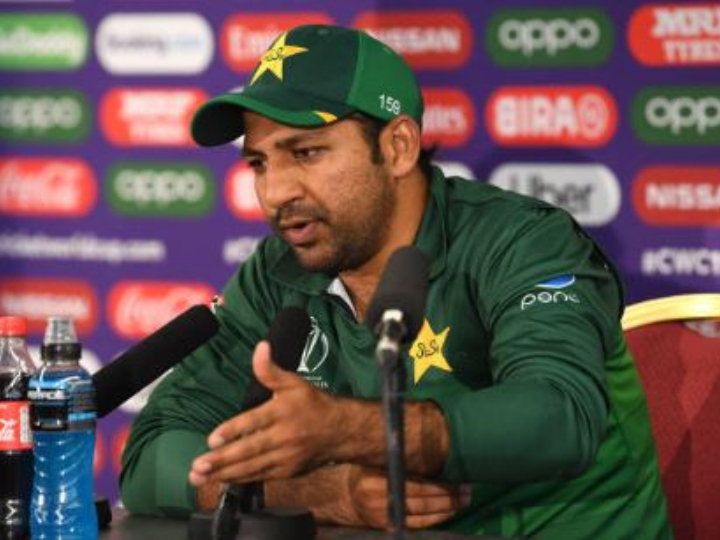 wife broke down on seeing pig jibe video sarfaraz Wife broke down on seeing 'pig jibe' video: Sarfaraz