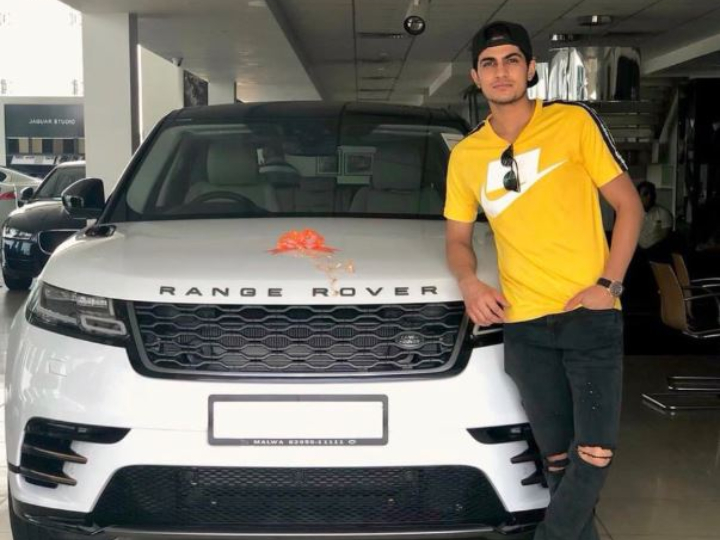 Shubman Gill gifts himself Range Rover, posts image on Twitter