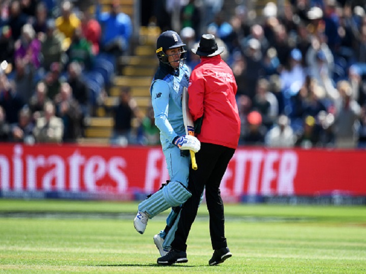 World Cup 2019: Jason Roy knocks down umpire Joel Wilson on reaching his ton against Bangladesh