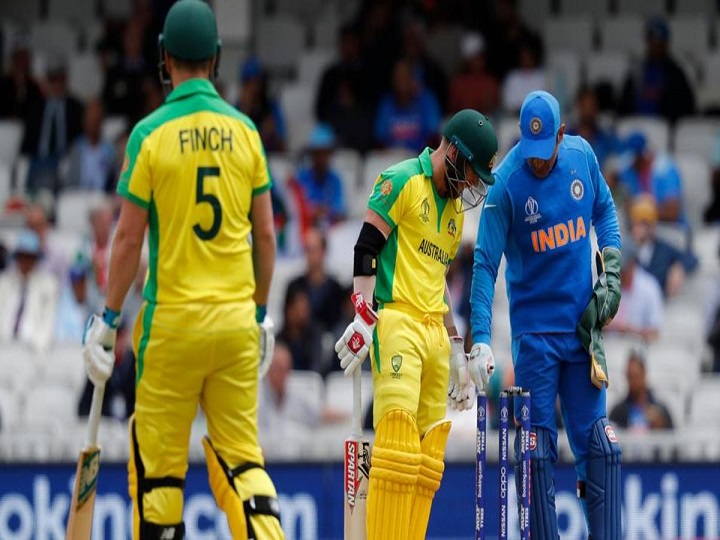 world cup 2019 massive reprieve for warner as zing bails dont fall for 5th time in tourney World Cup 2019: Massive reprieve for Warner as zing bails don't fall for 5th time in tourney