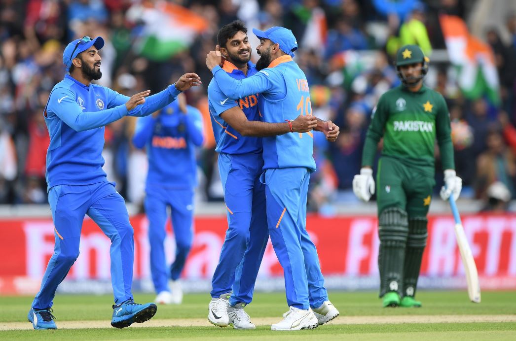 In Pics: Captain Kohli goes the “Mahi way” with new haircut