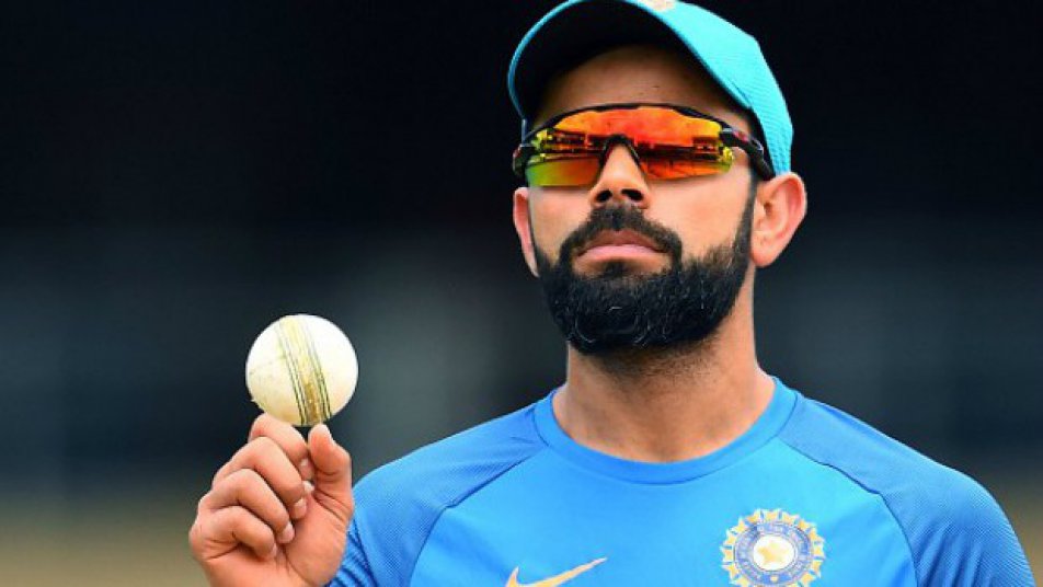 world cup 2019 injury scare for india as virat kohli hurts thumb during training World Cup 2019: Injury scare for India as Virat Kohli hurts thumb during training