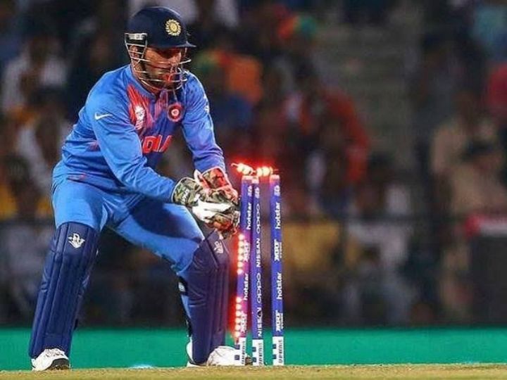 MS Dhoni to join BJP after retirement, claim media reports