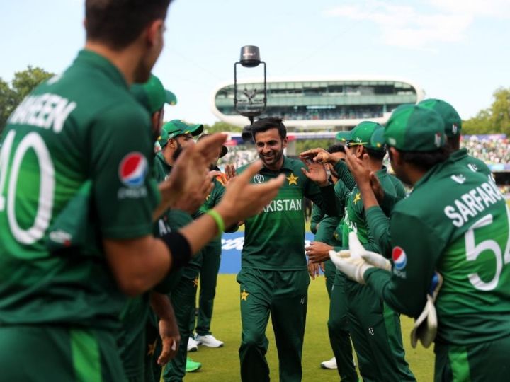Shoaib Malik announces retirement from ODI cricket