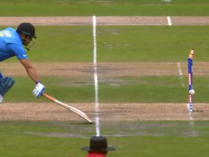 Watch: Martin Guptill Produces A Moment of Brilliance To Dismiss MS Dhoni
