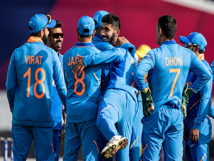 world cup 2019 team india will be on rest for 2 days management decision World Cup 2019 : पाकिस्तानला पराभूत केल्यानंतर टीम इंडियाला दोन दिवस सुट्टी, व्यवस्थापनाचा निर्णय