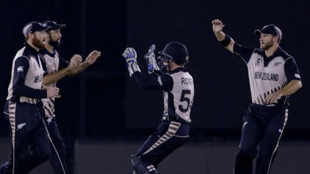 new zealand beat pakistan by 22 runs 2493 WT20: पाकिस्तान को हराकर सेमीफाइनल में पहुंचने वाली पहली टीम बनी न्यूज़ीलैंड