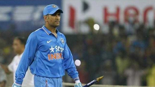 आज इतिहास रचने उतरेंगे कप्तान धोनी ! आज इतिहास रचने उतरेंगे कप्तान धोनी !