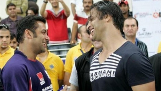 shoaib akhtar wants salman khan to play him if a biopic on his life is produced 3828 अख्तर की चाहत बड़े पर्दे पर सलमान बने 'रावलपिंडी एक्सप्रेस'