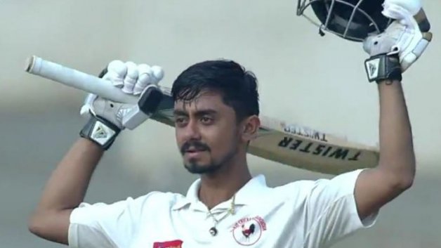 ईरानी कप: गुजरात को 359 रनों की बढ़त irani trophy rest fight back through bowlers but gujarat hold upper hand 7893 ईरानी कप: गुजरात को 359 रनों की बढ़त