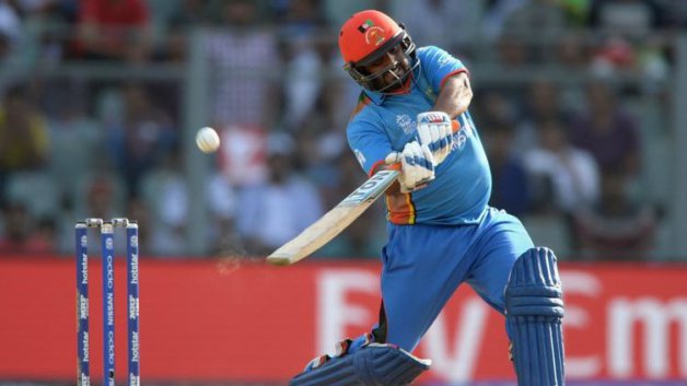 afghanistan cricket board suspends mohammad shahzad for an indefinite period अफगानिस्तान क्रिकेट बोर्ड ने मोहम्मद शहजाद को कुछ समय के लिए किया सस्पेंड, अनुशासन तोड़ने का है आरोप