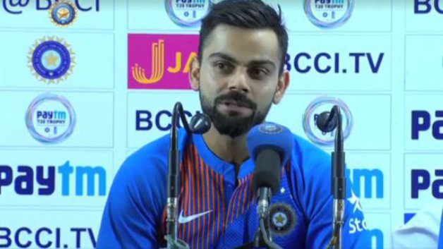 video virat kohli trolls journalist on opening form 8089 VIDEO: ओपनिंग फॉर्म को लेकर विराट ने किया रिपोर्टर को ट्रॉल