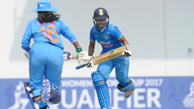 india women s sensational batting display took the match out of ireland women s reach by a dominant 125 runs 8250 WWC17: भारत ने आयरलैंड को 125 रनों से दी मात