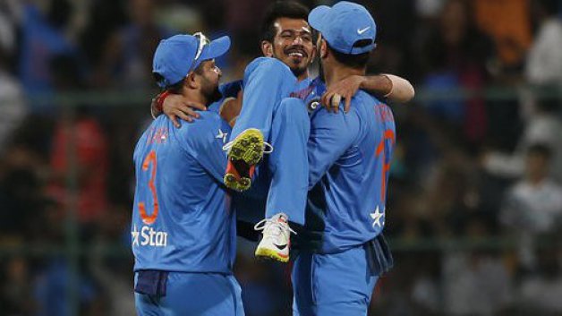 indveng team india beat england by 75 runs 8085 INDvENG: युजवेंद्र चहल का विकेटों का 'सिक्सर', 2-1 से टीम इंडिया ने जीती T20 सीरीज़