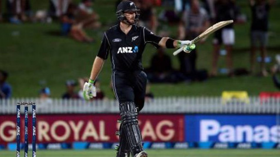 guptill guides nz to odi series levelling win 8574 NZvsSA: गुप्टिल के रिकॉर्ड पारी से जीता न्यूजीलैंड, सीरीज में बराबरी