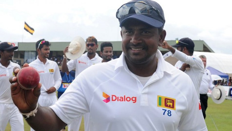 rangana herath overtakes daniel vettori becomes world s no 1 left arm spinner 8766 फॉर्म अच्छी रही, तो 400 विकेट भी लेना चाहूंगा: हेराथ