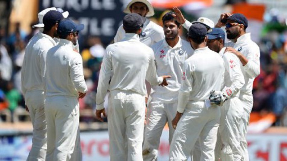 india vs australia 3rd test 1st day till lunch 8808 INDvsAUS: भारतीय टीम ने चटकाए 3 विकेट, ऑस्ट्रेलिया 100 के पार