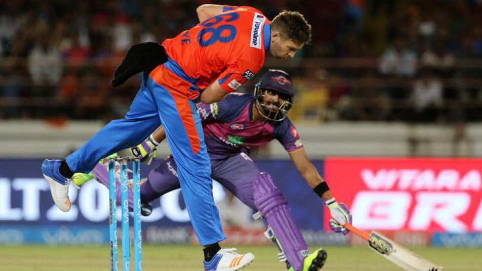 GLvsRPS: एंड्रयू टाय की हैटट्रिक के बाद पुणे की टीम ने बनाए 171 रन