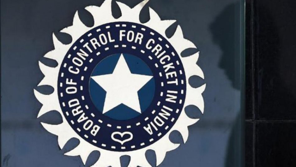 bcci coaching staff appliocations till 30 july ravi shashtri will go directly in the interview बीसीसीआई ने कोचिंग स्टाफ के लिए मांगे आवेदन, 30 जुलाई तक भेज सकते हैं आवेदन