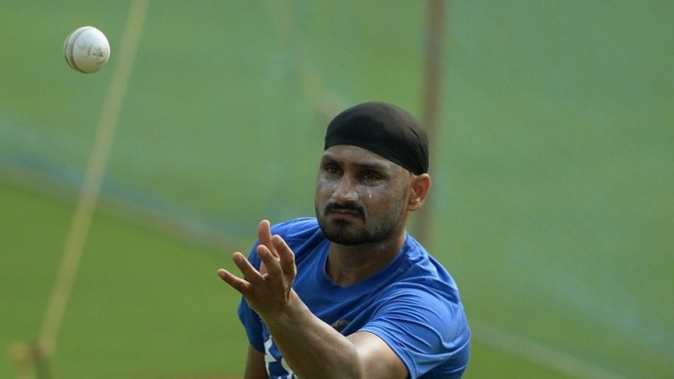 khel ratna harbhajan singh punjab questions delay submission of papers nomination rejection खेल रत्न विवाद में हरभजन सिंह ने की जांच की मांग