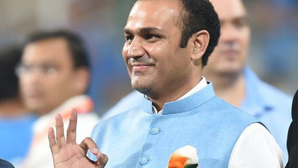 father s day par bete ke saath final hai virender sehwag tweets after india beat bangladesh 10538 भारत की जीत पर सहवाग ने किया ट्वीट, ‘फादर्स डे पर बेटे के साथ फाइनल है’