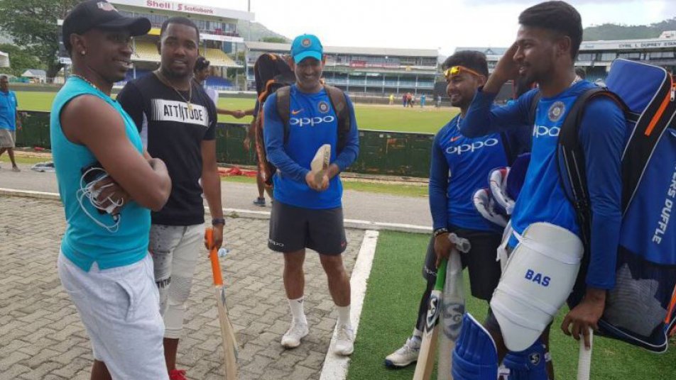 INDvsWI: फाइनल की हार को भुलाकर एक नई शुरूआत करने उतरेगी टीम इंडिया indvswi team india to face west indies in first odi 10676 INDvsWI: फाइनल की हार को भुलाकर एक नई शुरूआत करने उतरेगी टीम इंडिया
