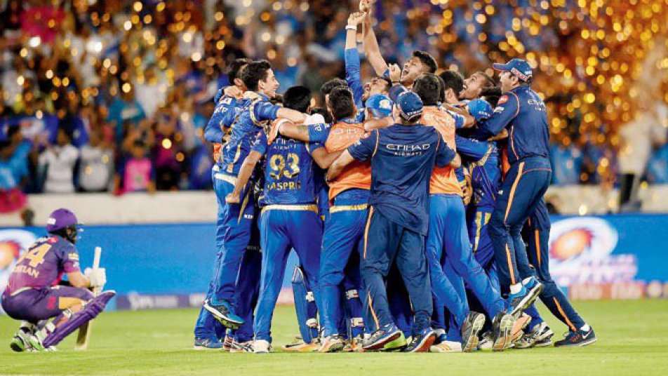 विवादों से दूर रहने पर IPL को बड़ा फायदा, ब्रांड मूल्य हुआ पांच अरब 30 करोड़ डॉलर: डफ एंड फेल्प्स विवादों से दूर रहने पर IPL को बड़ा फायदा, ब्रांड मूल्य हुआ पांच अरब 30 करोड़ डॉलर: डफ एंड फेल्प्स