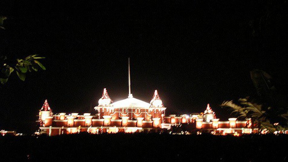 कप्तान धोनी के ही गृह राज्य से आने वाले और उनके स्टाईल में रंगे टीम इंडिया के इस क्रिकेटर ने बीती रात जमशेदपुर के यूनाईटेड क्लब में शादी कर ली है. 