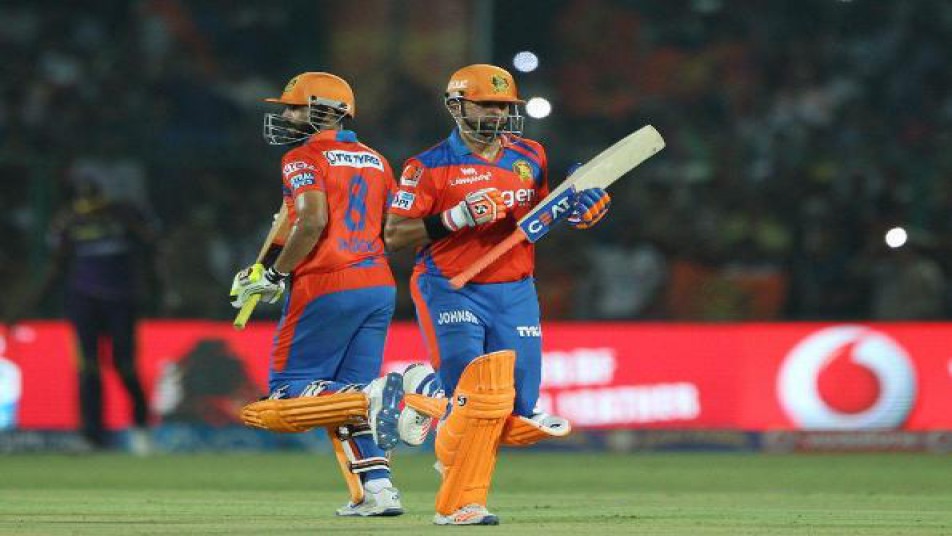 RECORD: रैना के आगे पस्त हुए विराट, IPL के बादशाद हैं रैना!