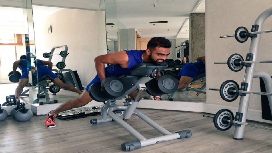 3 साल बाद टीम इंडिया में वापसी करने वाले जयदवे उनादकट भी हार्डवर्क करते नज़र आए.
