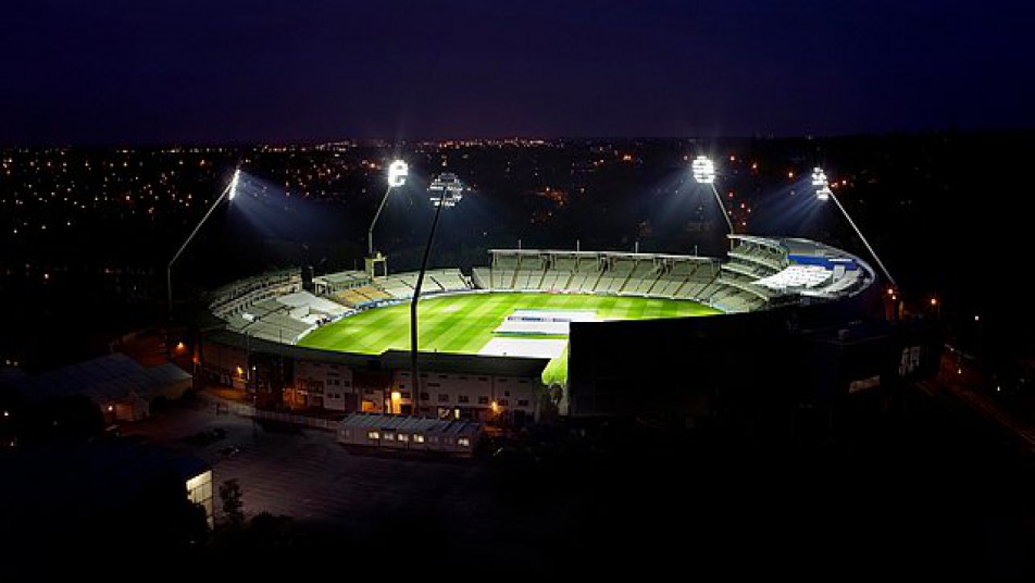 बल्ले का इतिहास: 22 साल पहले T20 अंदाज़ में दिग्गज ने बनाए थे 501 रन